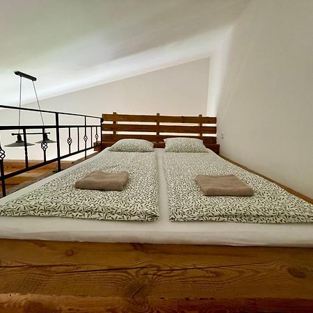 Penzion Mikulecky Kutloch Mikulčice Esterno foto
