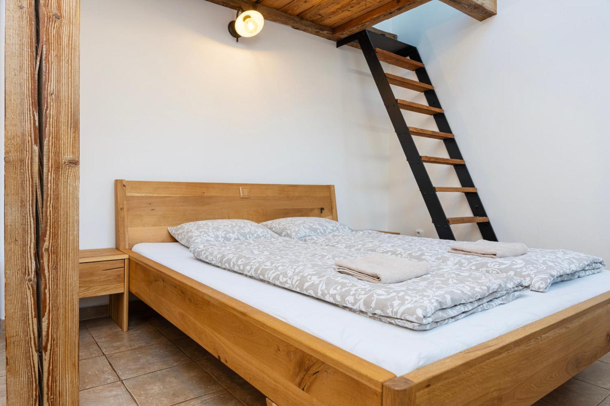 Penzion Mikulecky Kutloch Mikulčice Esterno foto